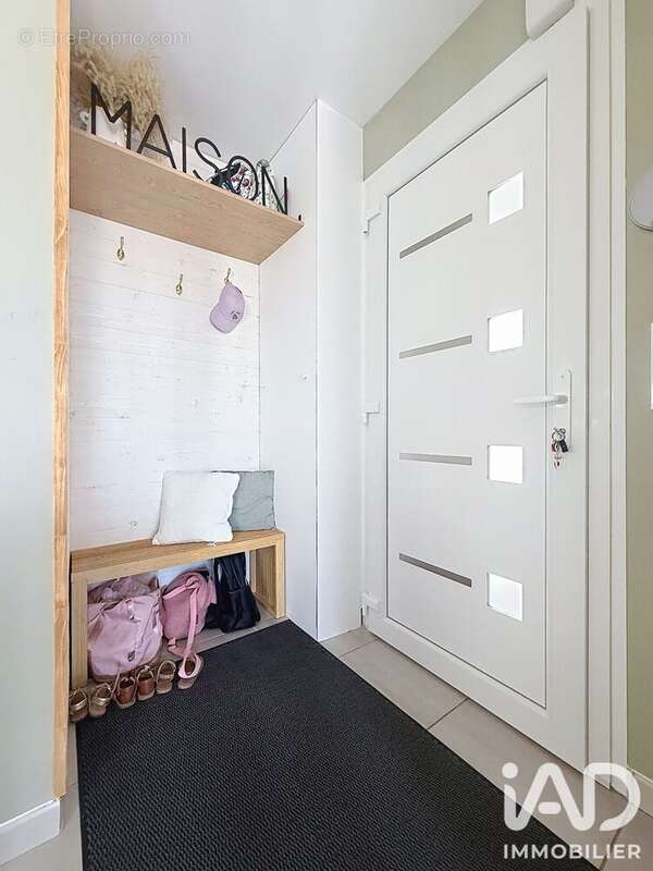 Maison 140 m² à Saint-Maurice-D'etelan  - photo 8