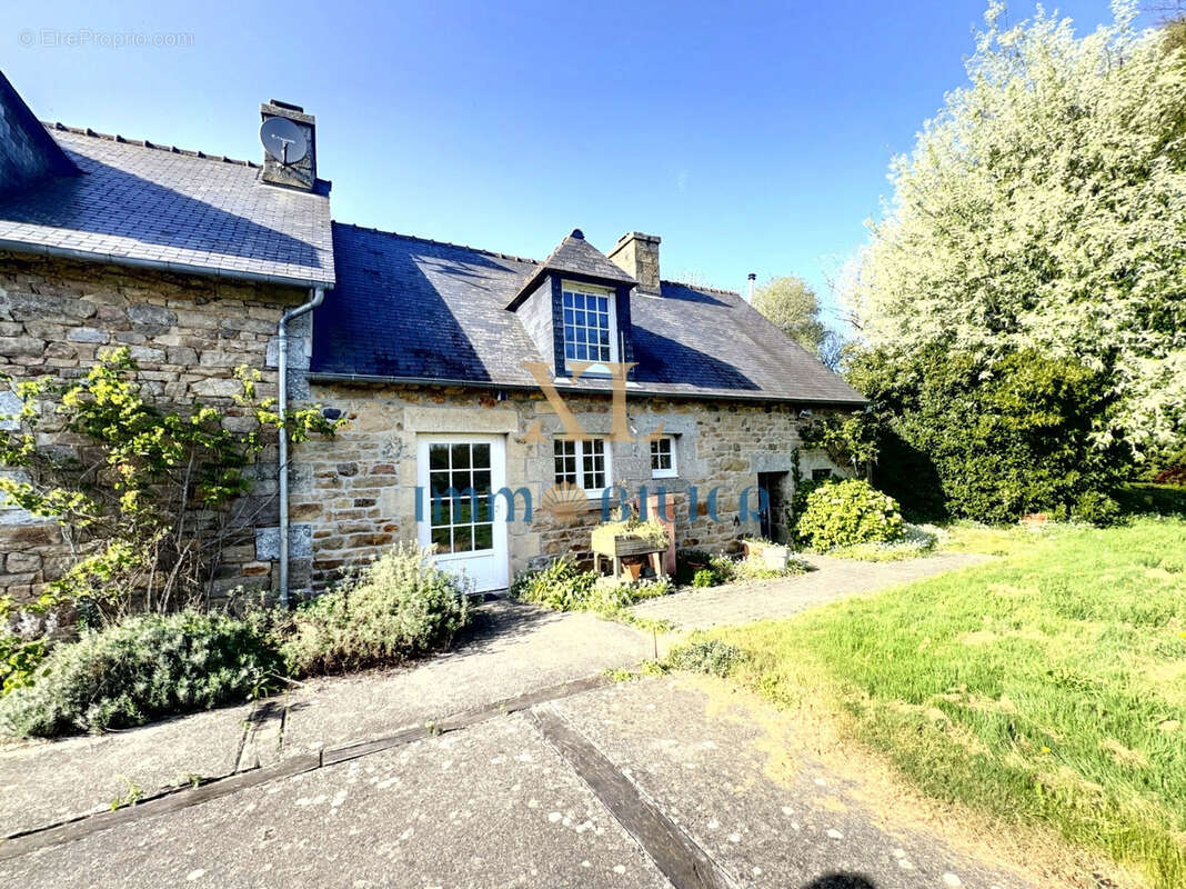 Maison à PLAINTEL