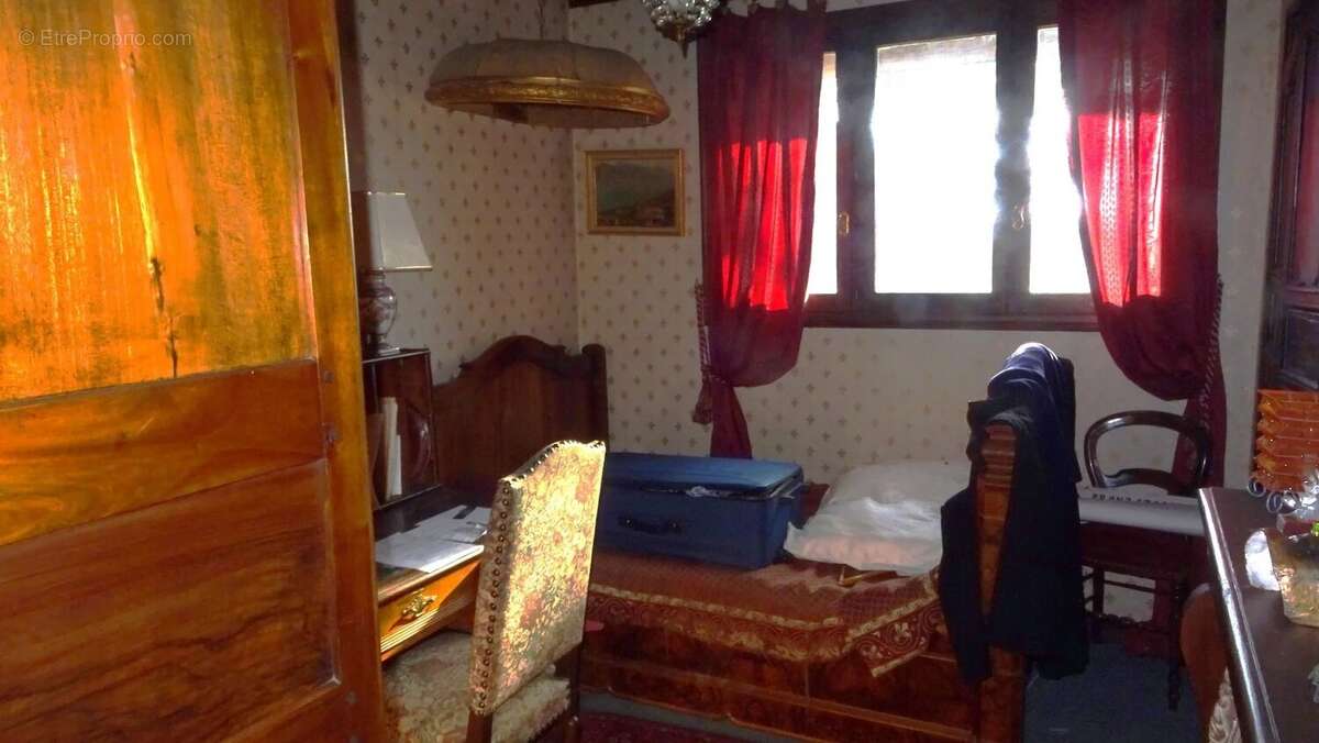 Maison à CHEVIGNY-SAINT-SAUVEUR