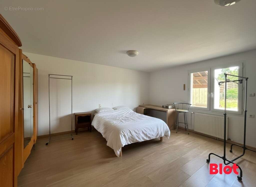 Maison 290 m² à Lalleu  - photo 6