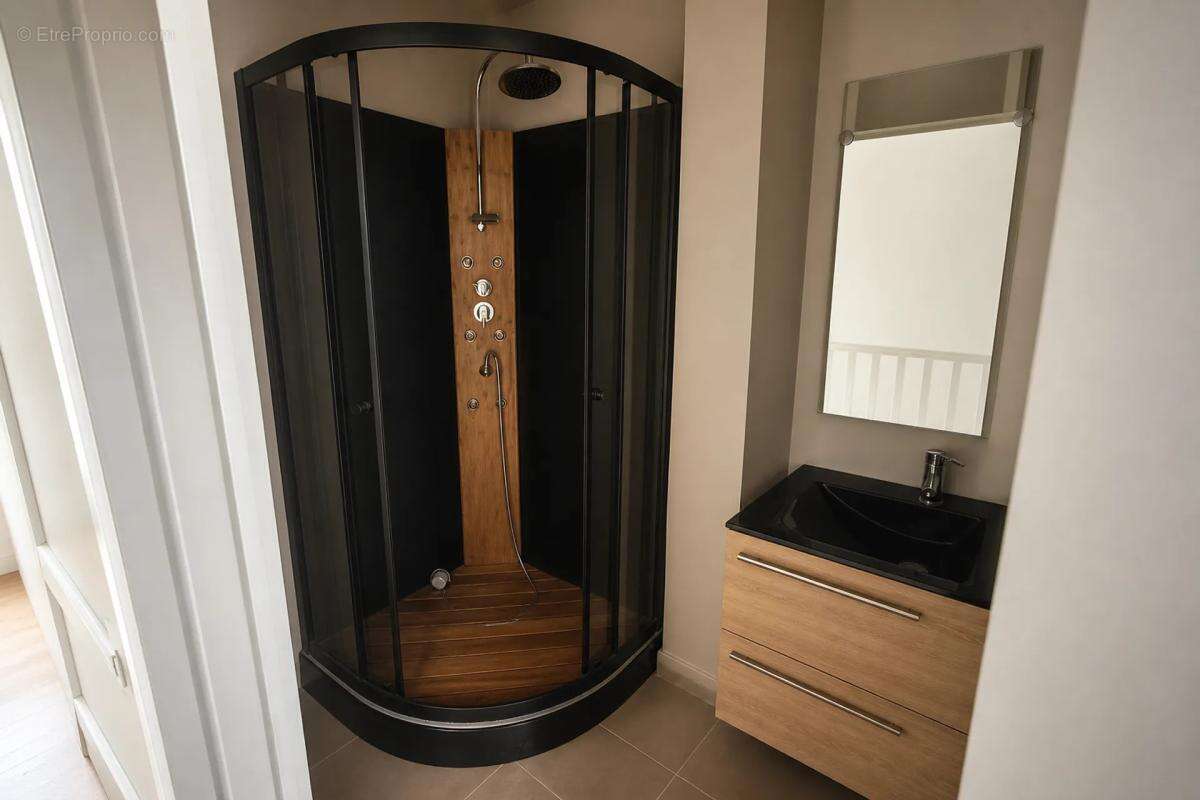 Maison de ville de 60m2 -  89300 Joigny - photo 4
