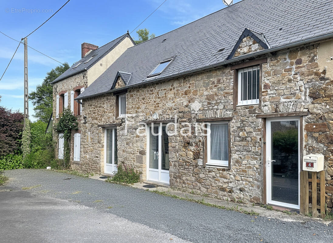 Maison à SAUSSEY