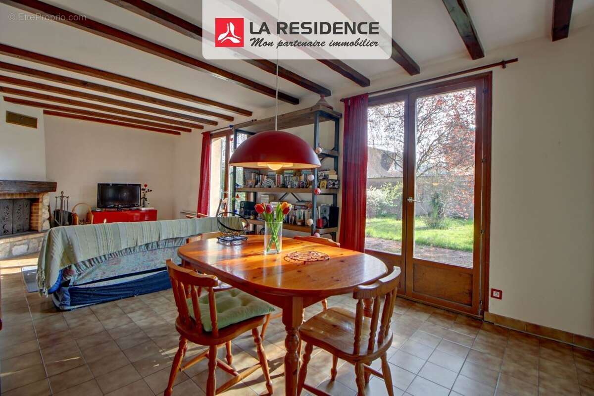 Maison à VILLERS-SUR-LE-ROULE