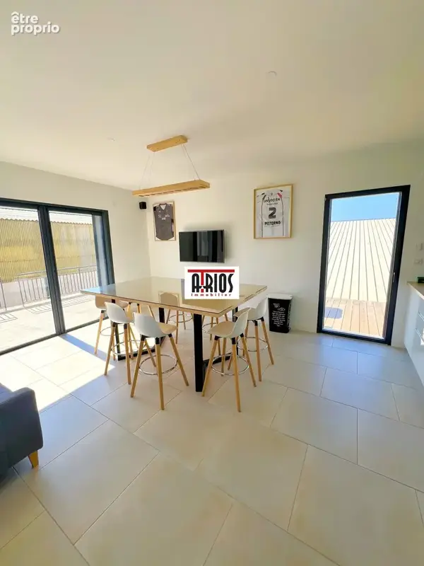 Commerce 150 m² à vendre à La Farlede (83210) - photo 7