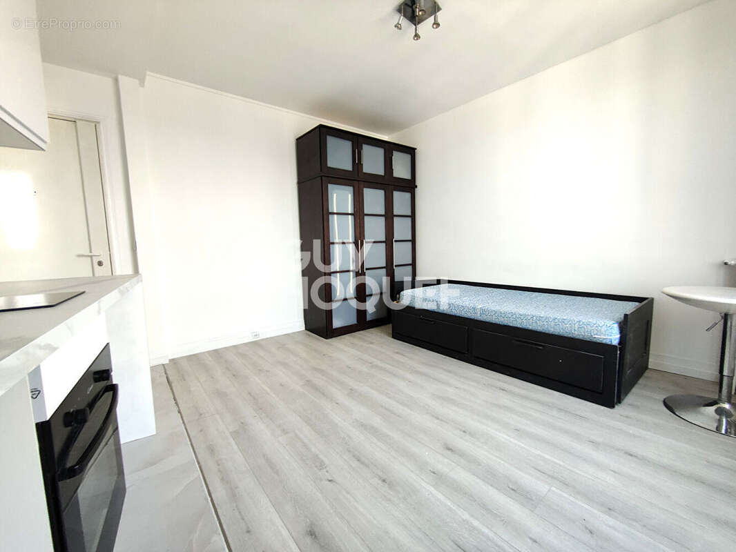 STUDIO Courbevoie 20,87m2 - photo 4