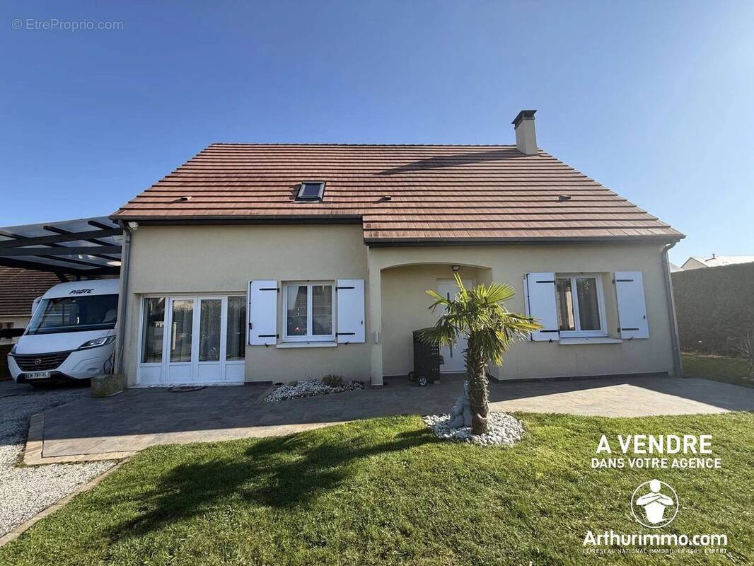 Maison à ANET