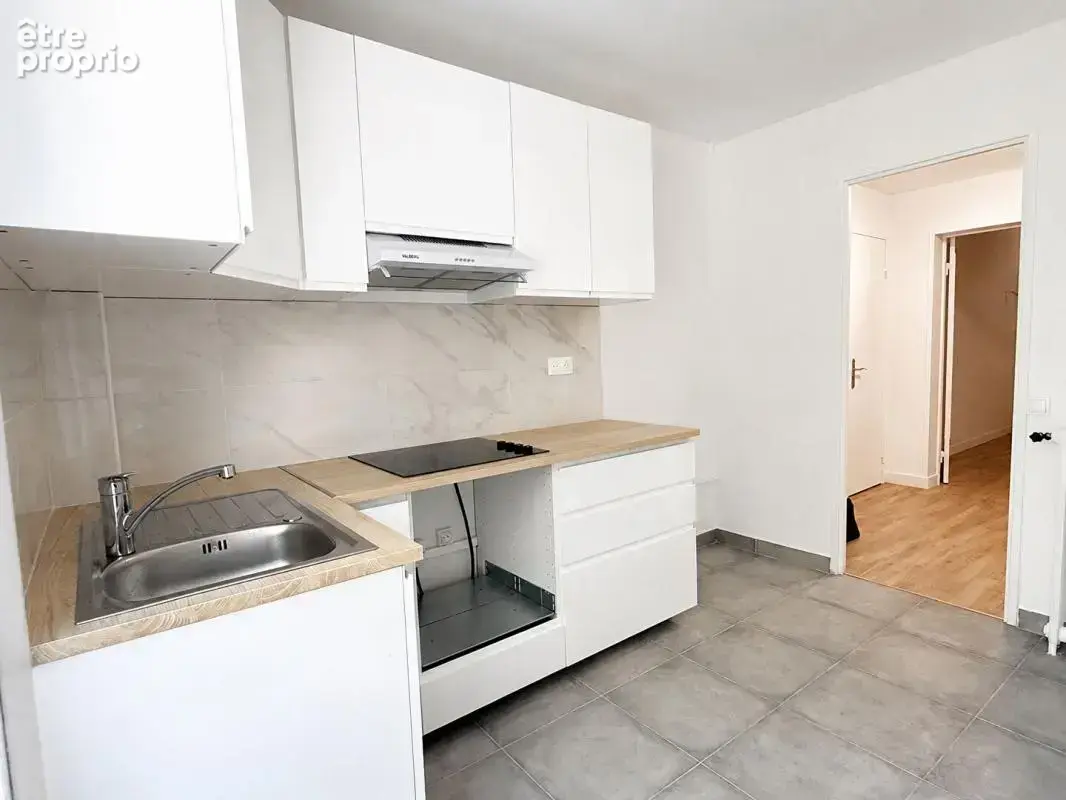 Appartement 3 pièces, rénové - 75 m² - Versailles Rive Droite - photo 5