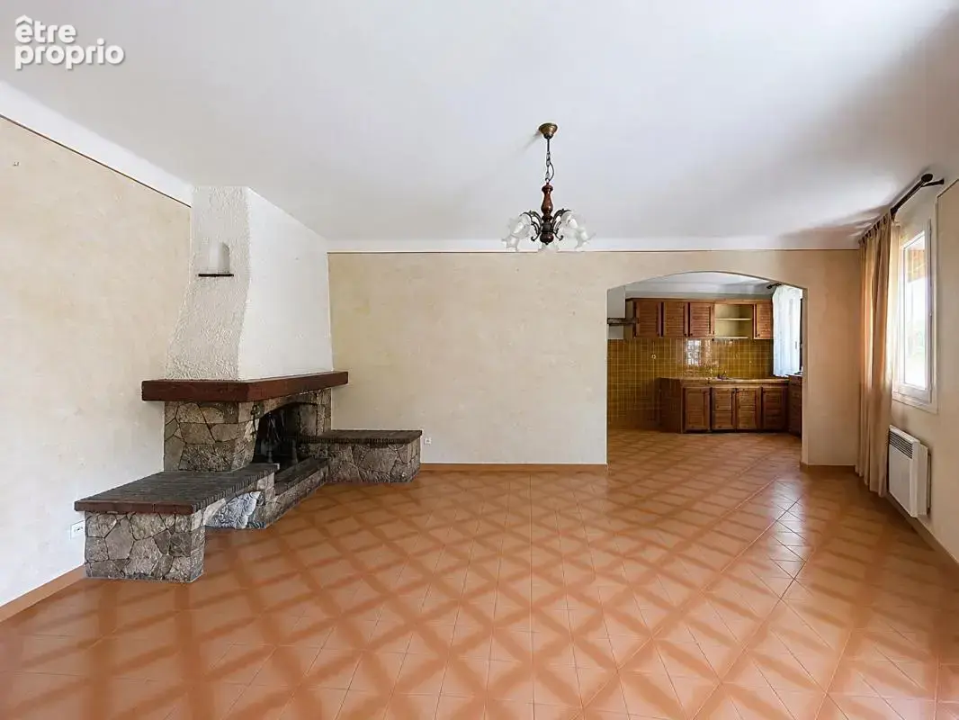 Solliès-Toucas ! maison de village de 85m2 - photo 3