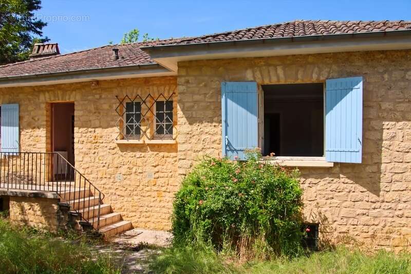 Maison à vendre 4 pièces SIORAC EN PERIGORD, sous-sol de 100m² exploitable  jardin 1933m² - photo 22