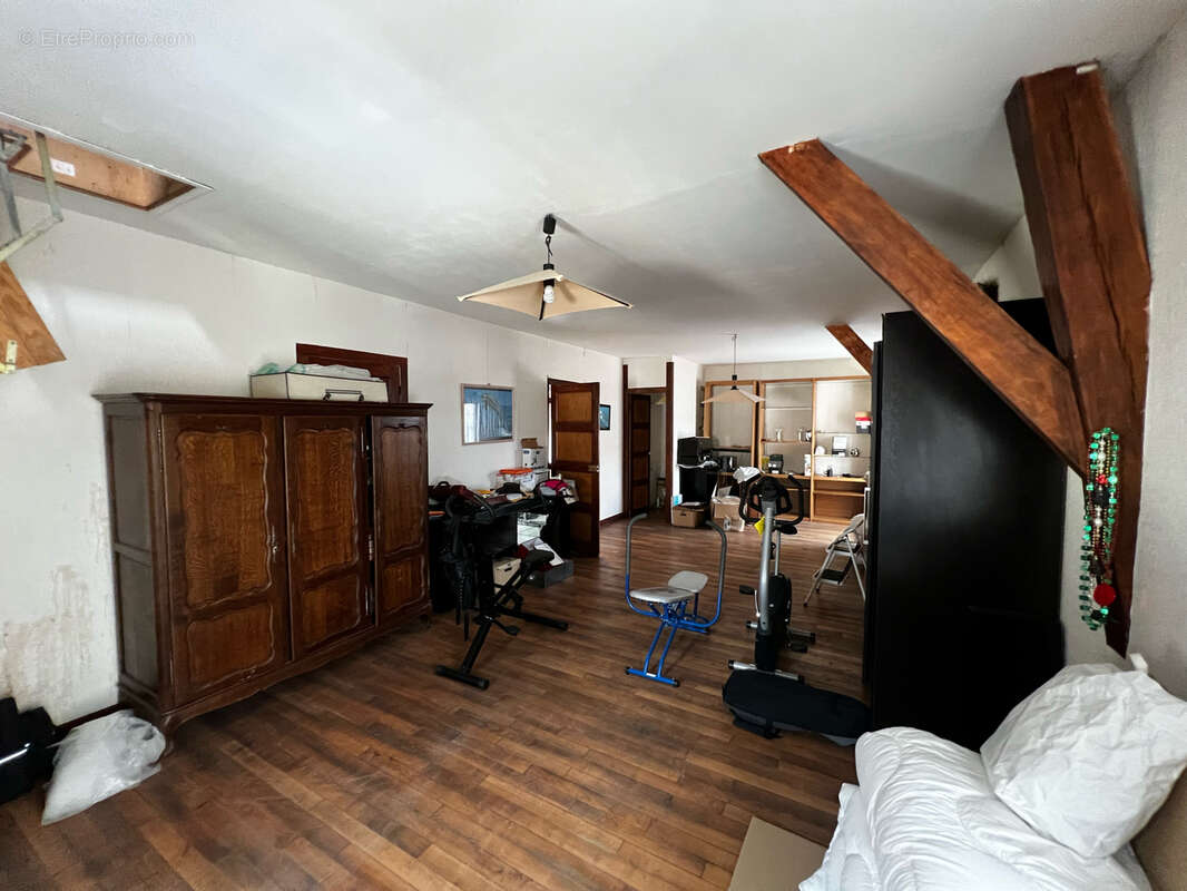 Maison à CHATELLERAULT