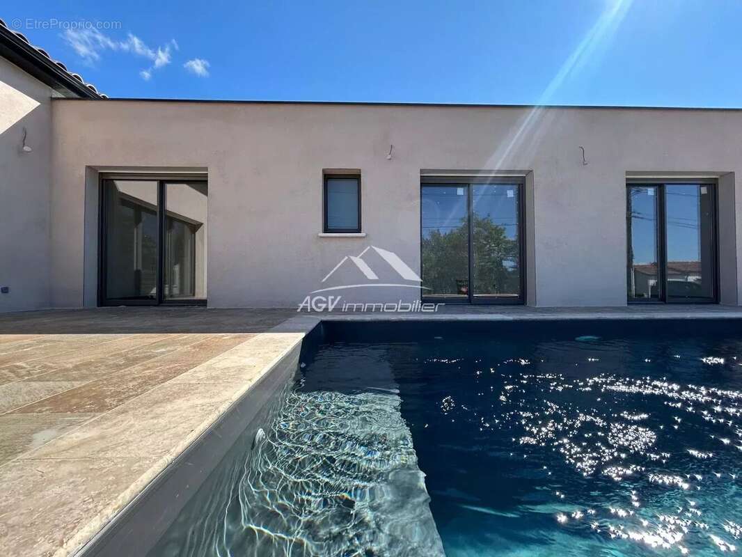 Maison à SAINT-MARTIN-DE-VALGALGUES