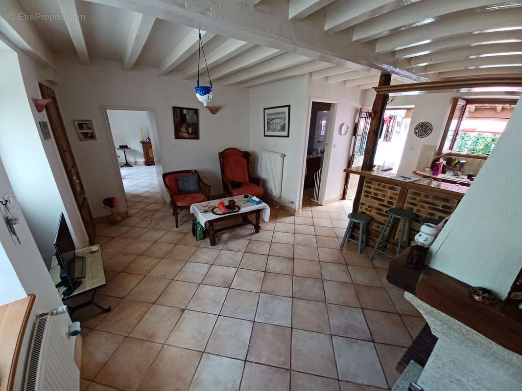 Maison à ARBOURSE