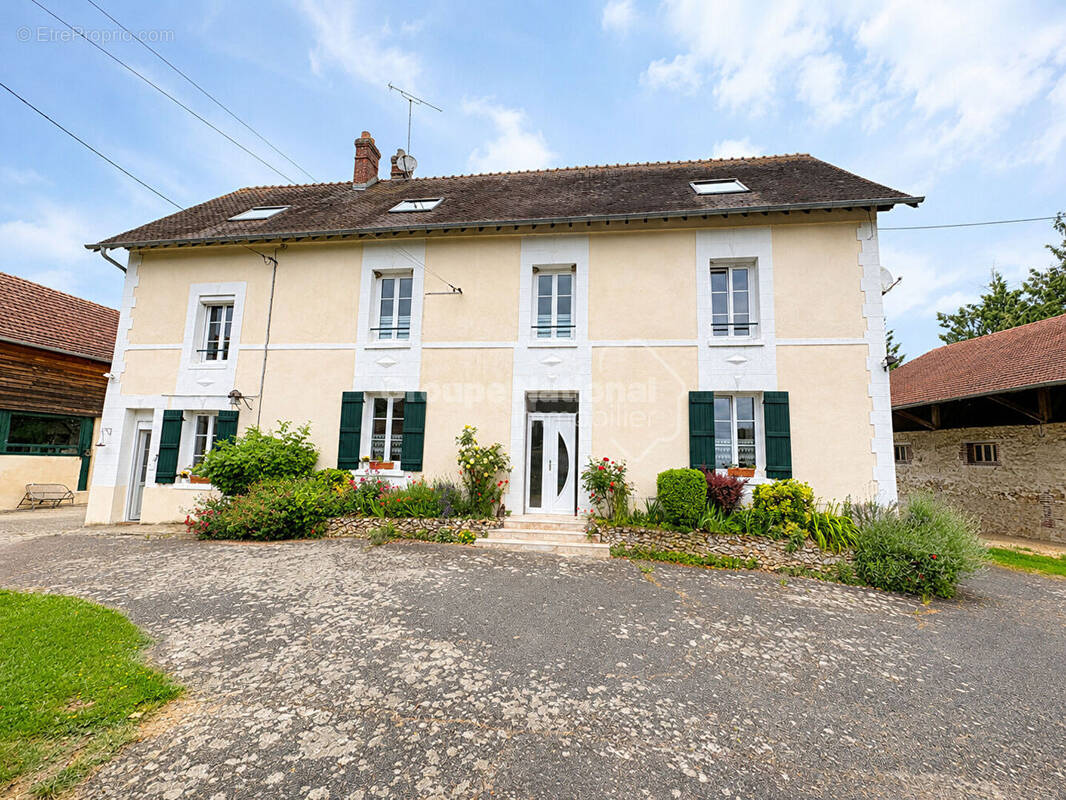 Maison à HENONVILLE