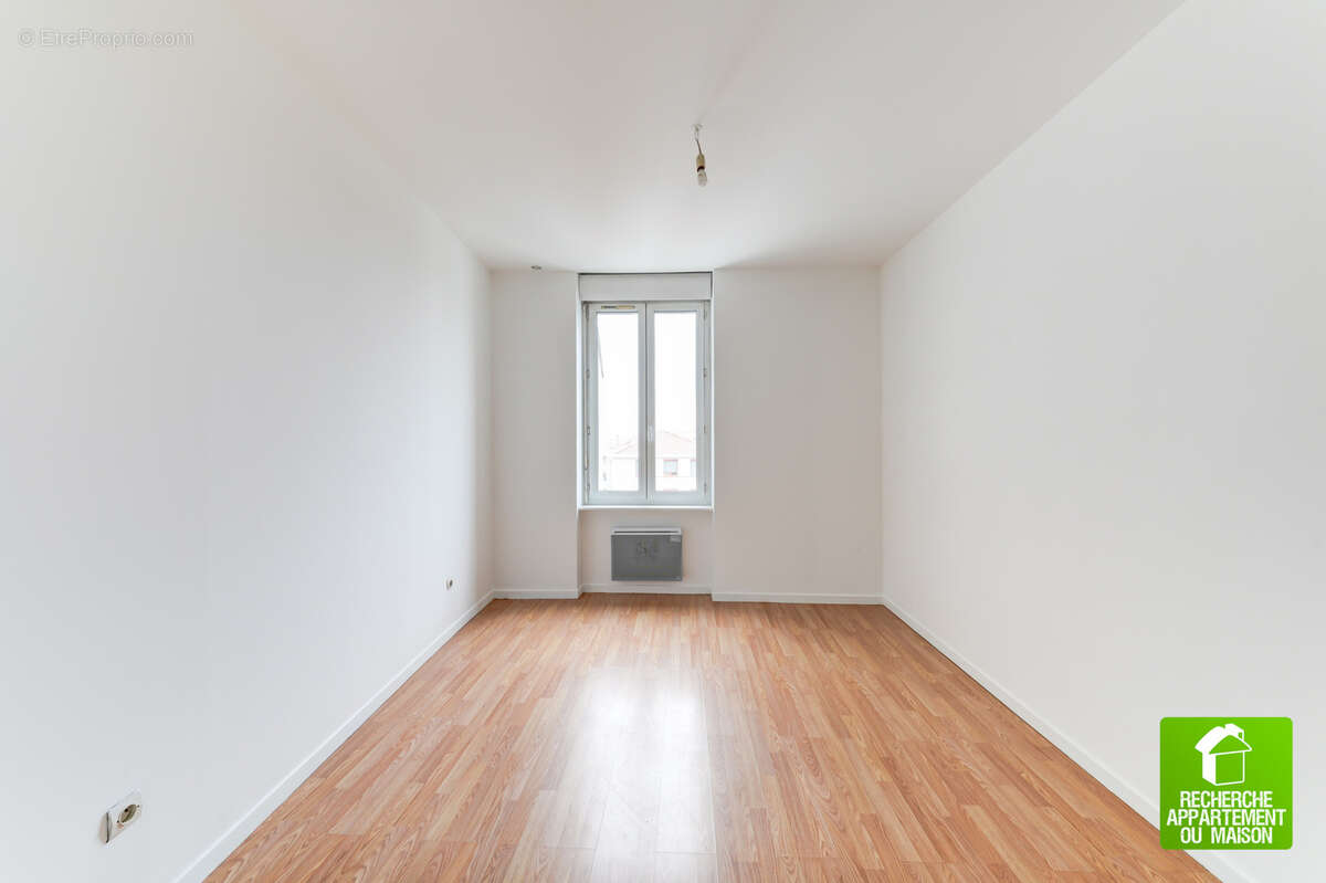 Appartement à VENISSIEUX
