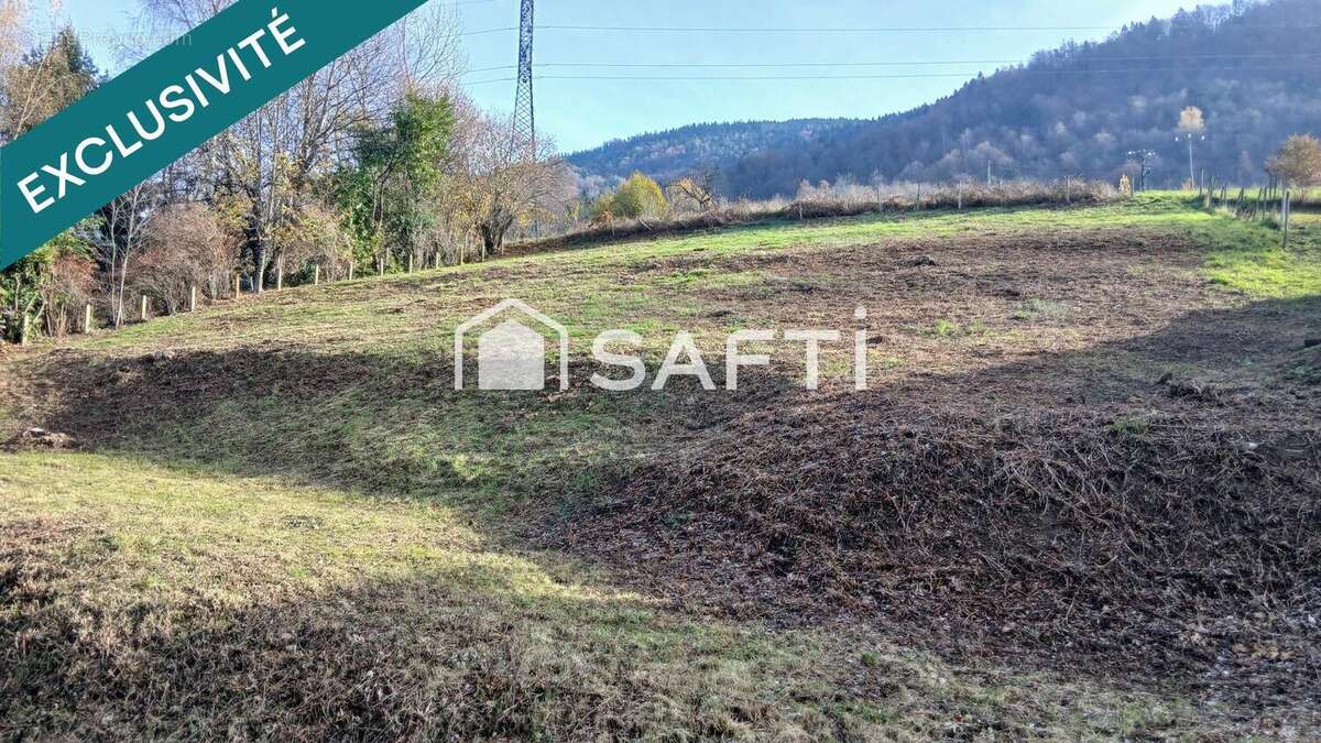 Terrain 1420 m² à Venthon  - photo 2