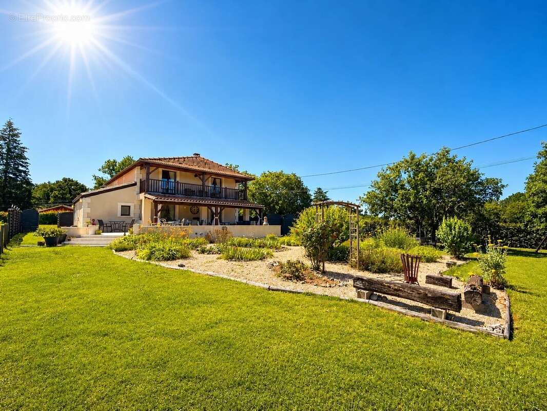Belle maison familiale avec vue sur la campagne - photo 2
