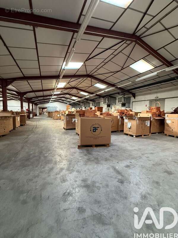 Photo 6 - Parking à BOURBONNE-LES-BAINS