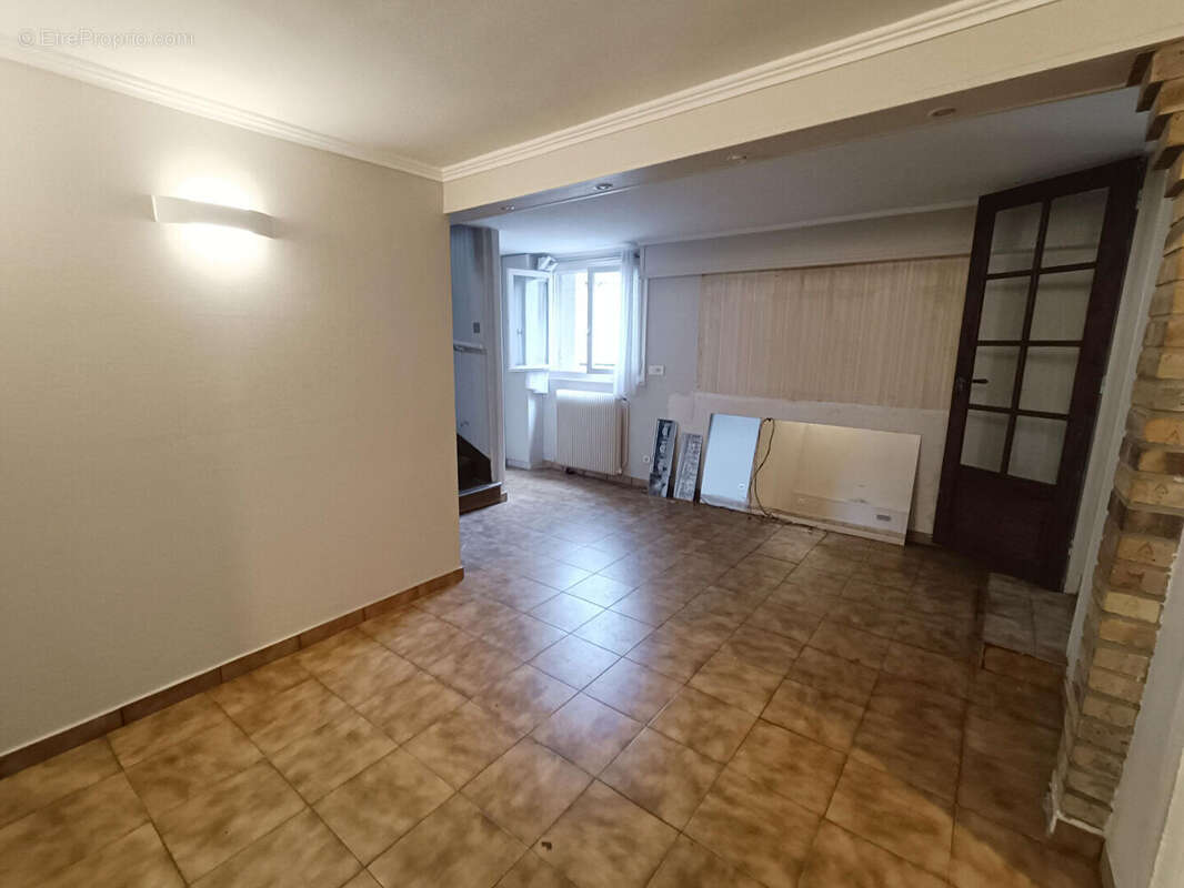 Maison à VILLEMOMBLE