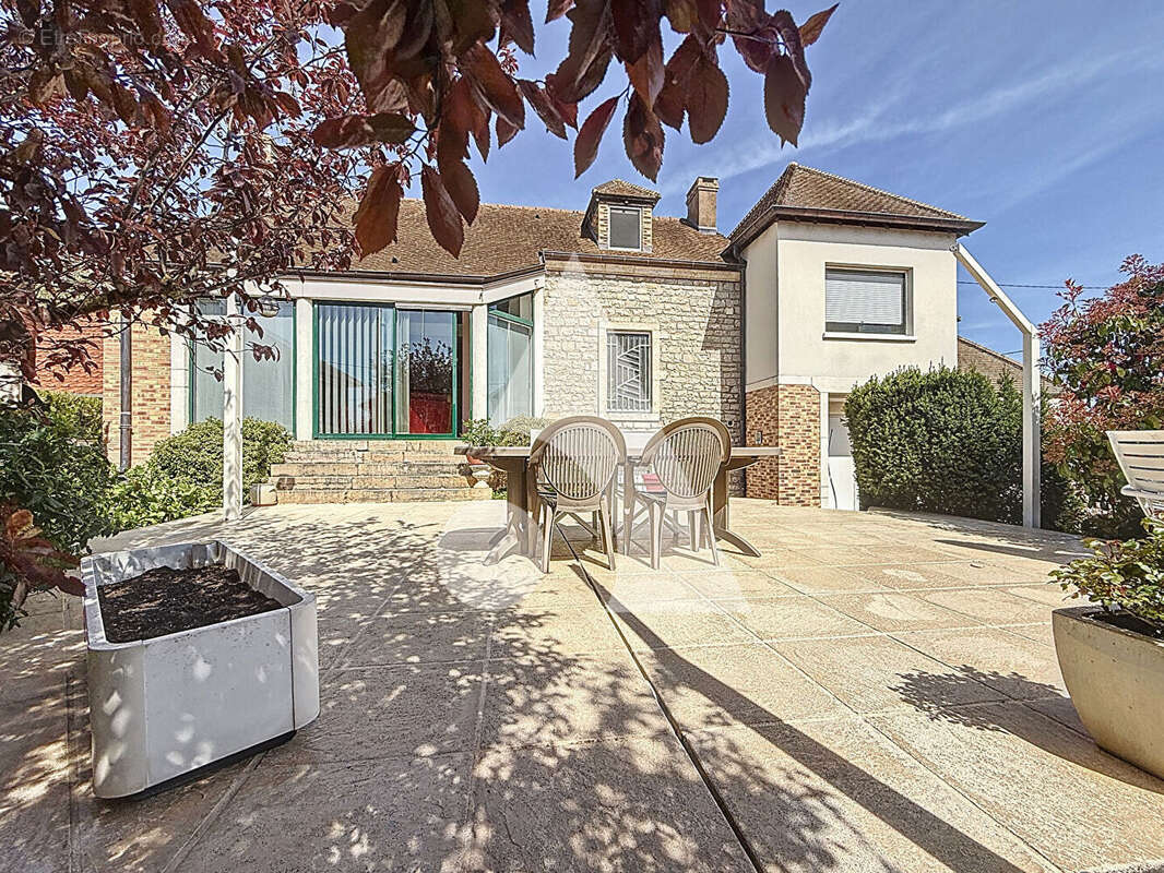 Maison à CHALON-SUR-SAONE