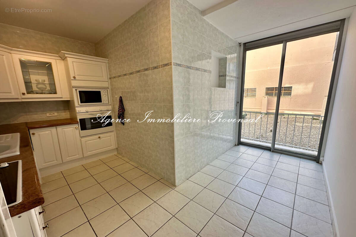 Appartement 66 m² à Sainte-Maxime  - photo 6