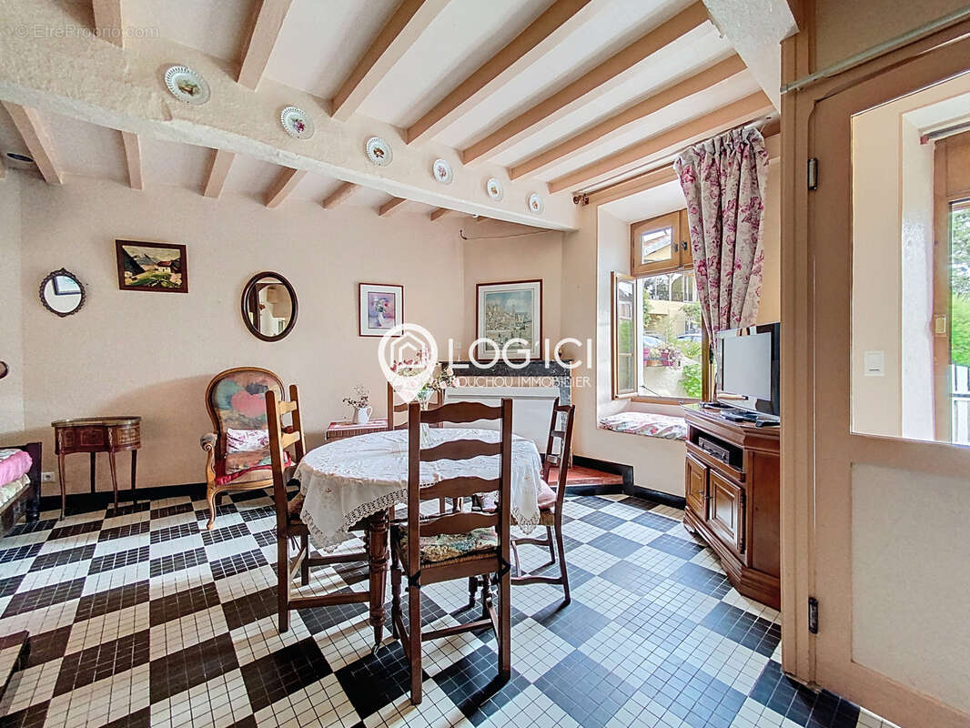 Maison à ARZACQ-ARRAZIGUET
