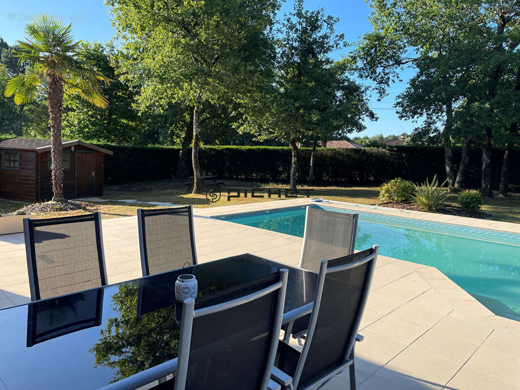 Maison à LE PIAN-MEDOC