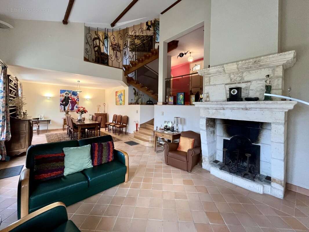 Appartement à SAINT-AULAYE