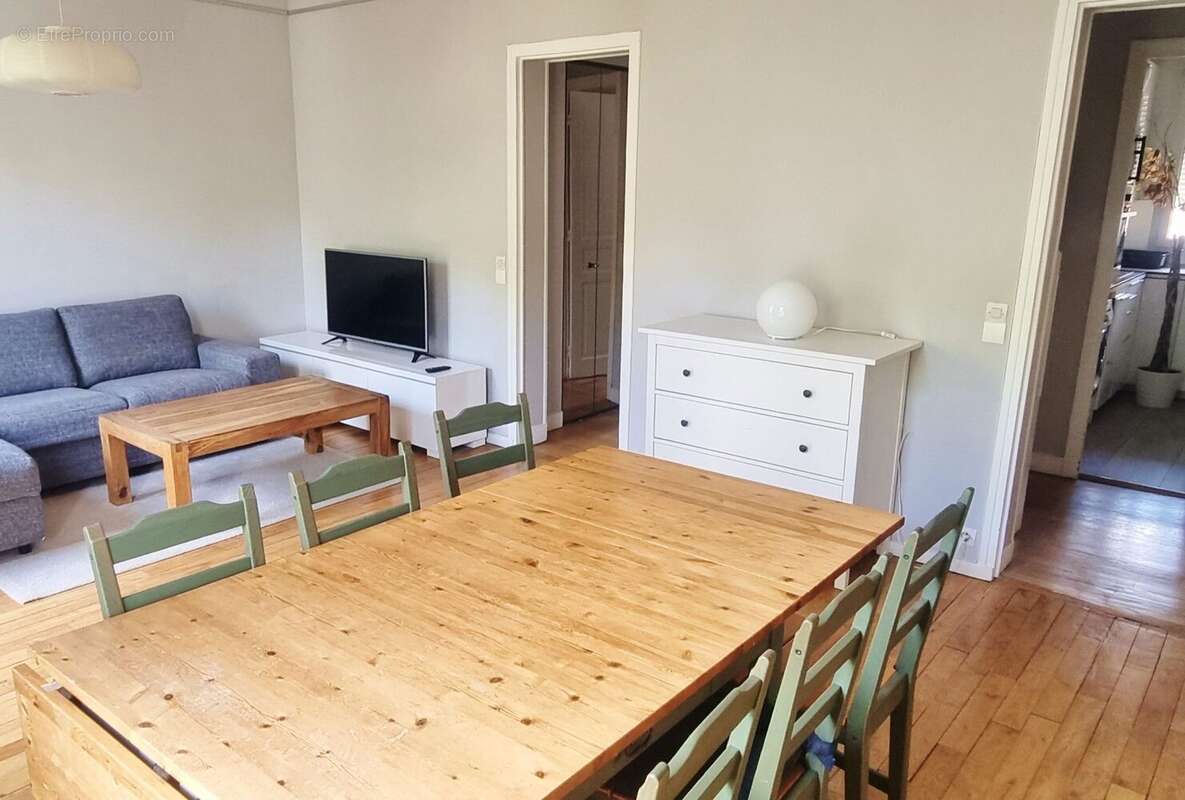 Appartement à CLICHY