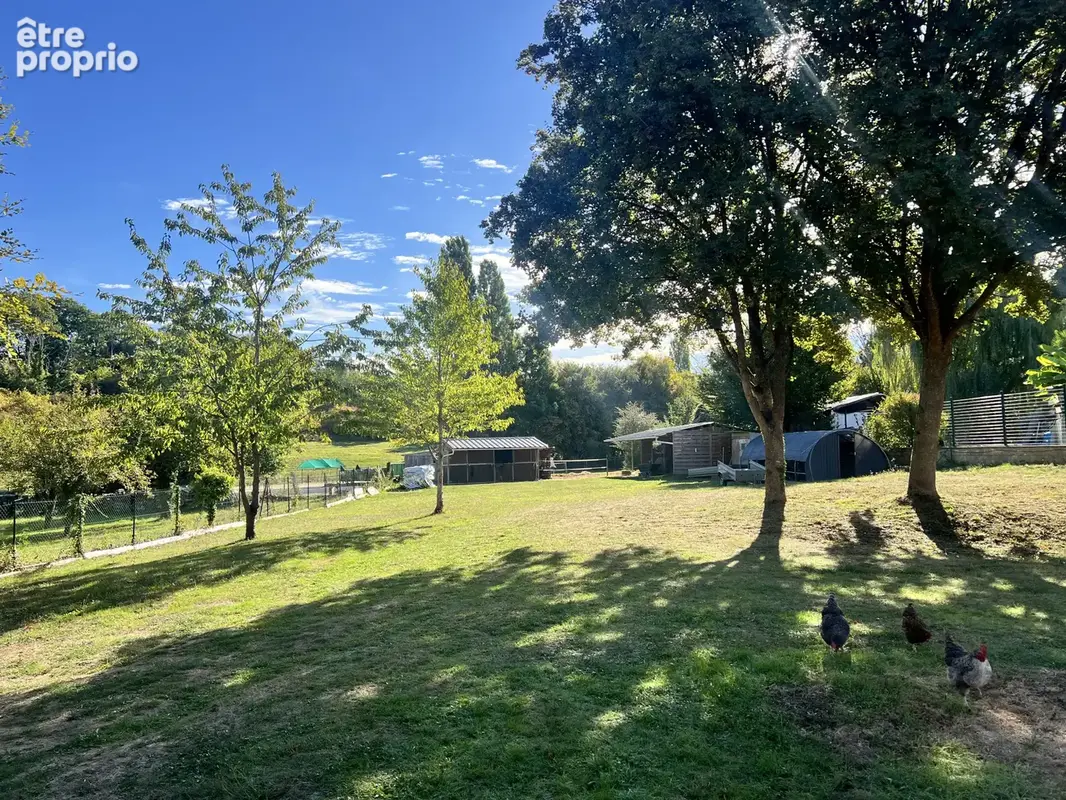 HOUDAN 20 MIN - ABONDANT Maison familiale avec piscine chauffée et installations équestres - photo 2