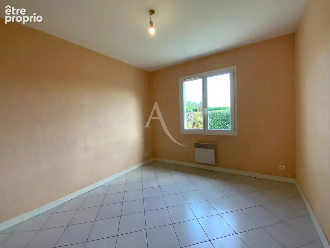 Maison de 99 m2 à Saint Genis De Saintonge - photo 9