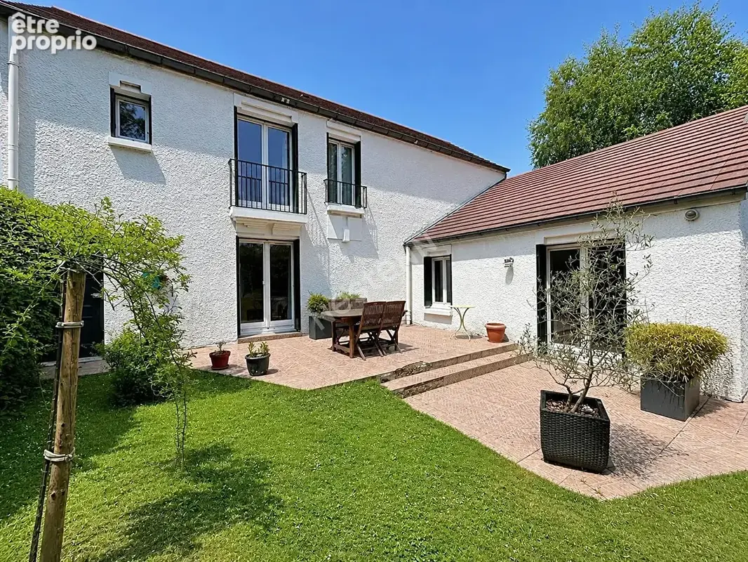 Maison familiale 5 pièces à vendre à Asnières-sur-Oise - photo 1