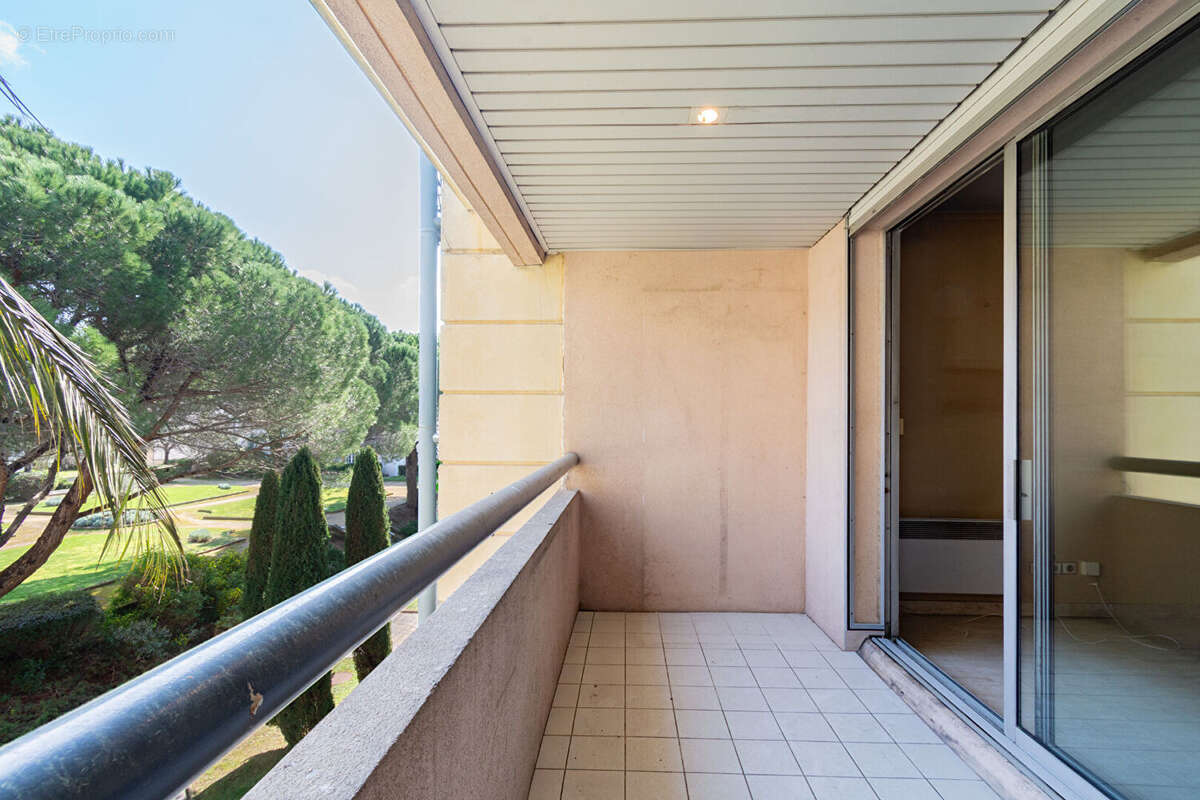 Appartement à MARSEILLE-8E