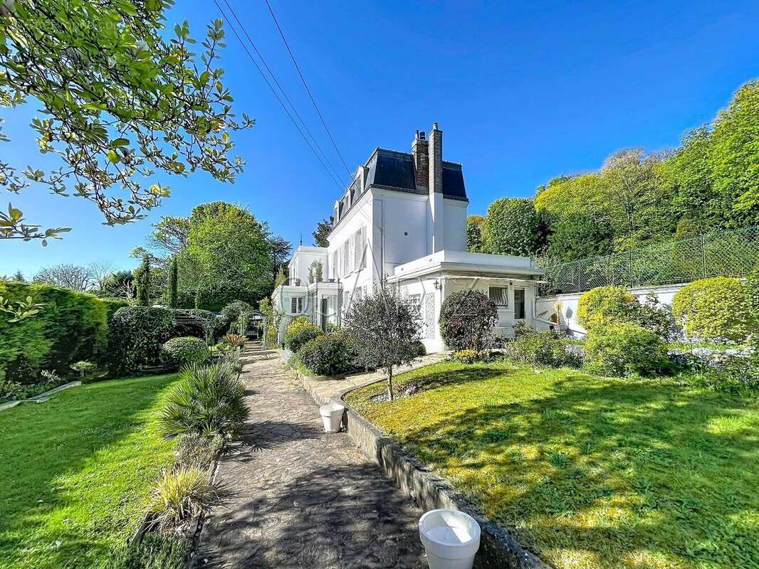 Maison à L'ISLE-ADAM