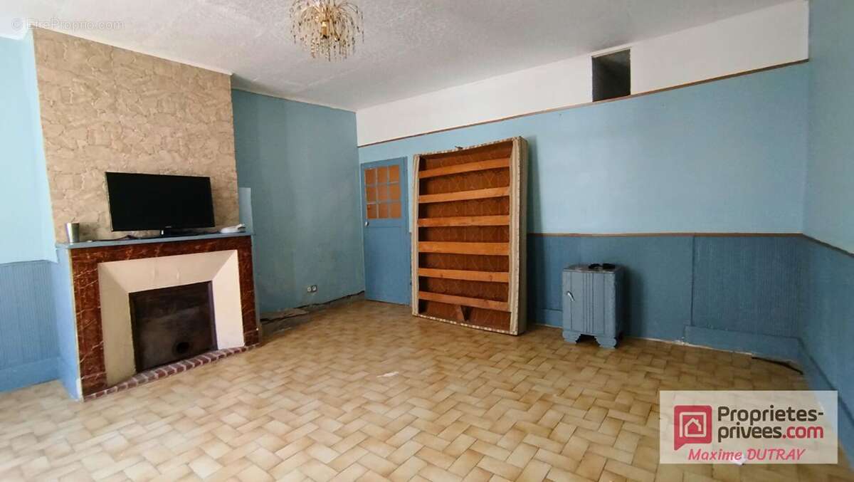 Maison à AUTHON