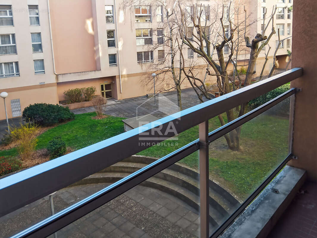 Appartement à LYON-3E