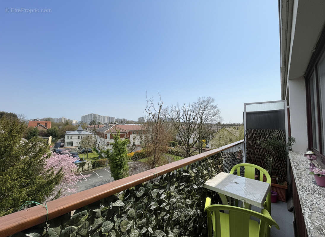 Appartement à EPINAY-SUR-SEINE