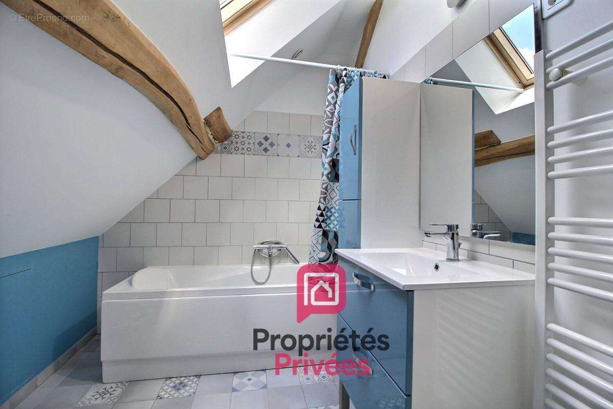 CHEVILLON SUR HUILLARD (45700) - Longère rénovée 130 m² habitables - 4 chambres - Terrain de 2 100 m² - photo 13