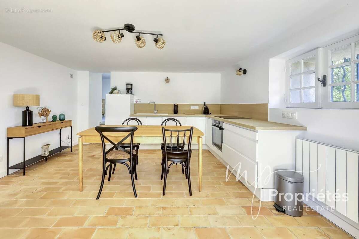 Maison à RAYOL-CANADEL-SUR-MER