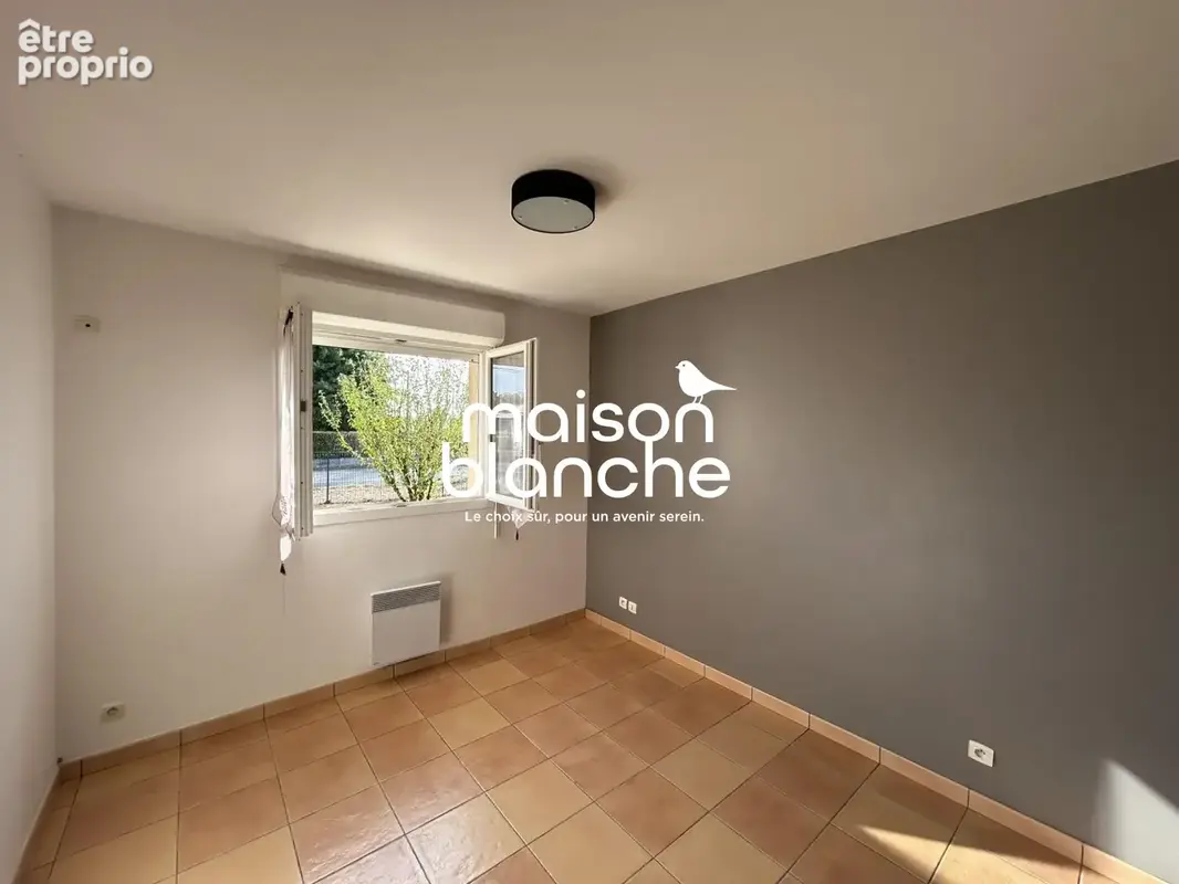 Maison 4 pièces 90 m² à vendre à Coutras (33230) - photo 7