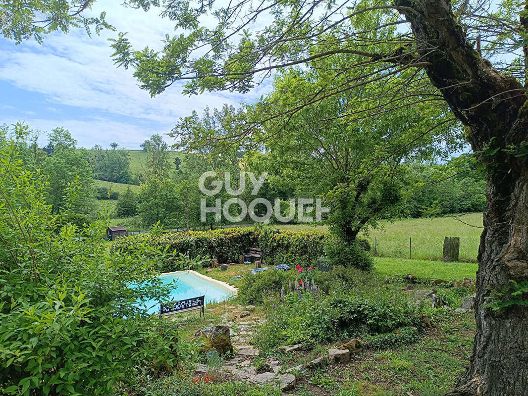 Maison à CHAMBOST-LONGESSAIGNE