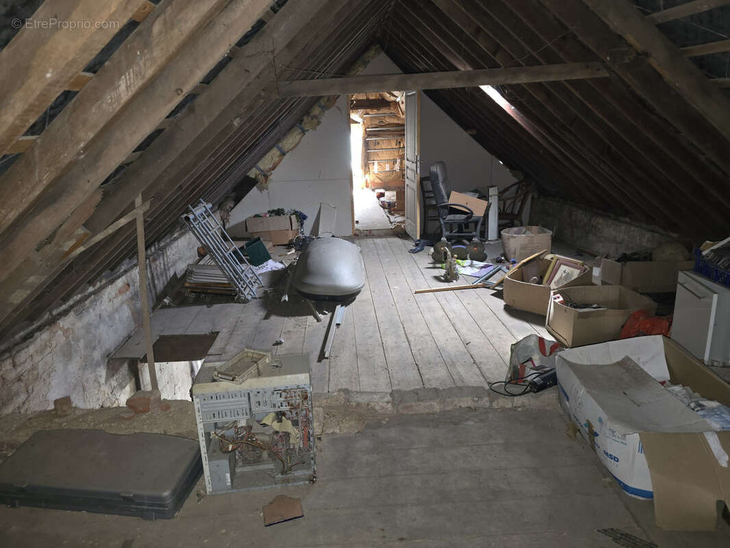 Maison à WOINCOURT