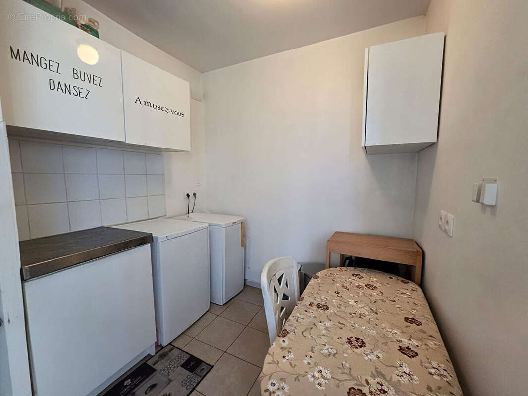 Appartement Massy 1 pièce(s) 28.84 m2 - photo 2