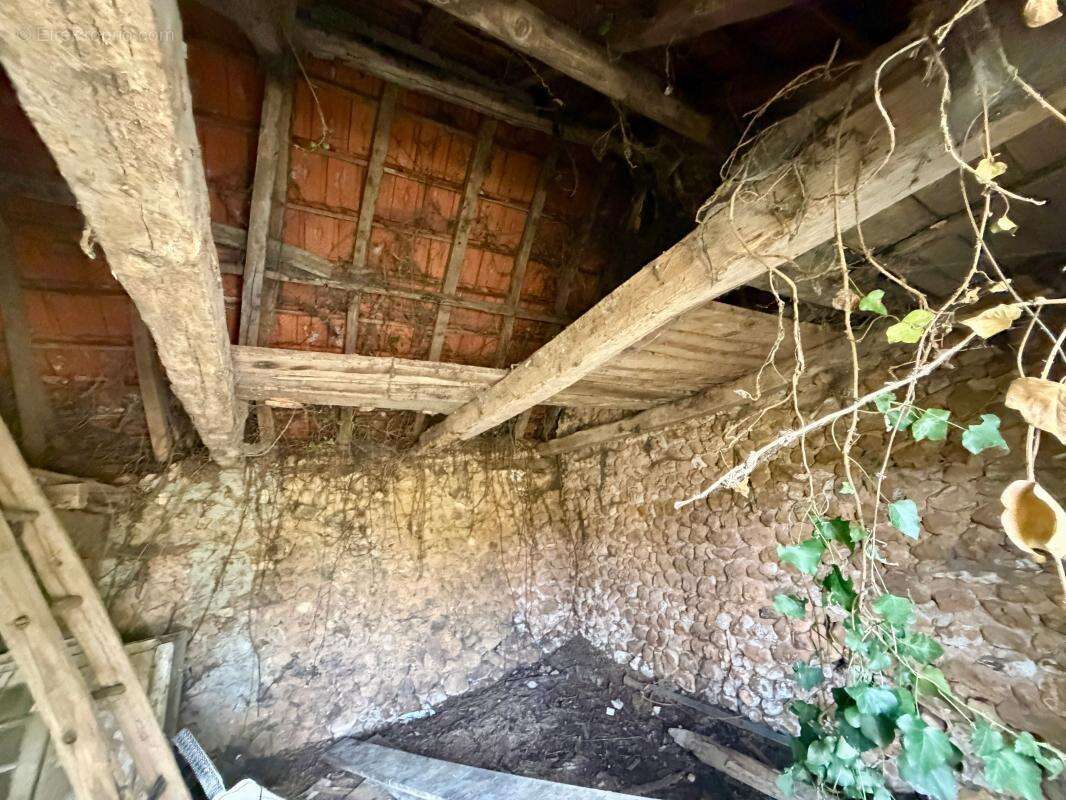Projet de rénovation dans un bel endroit - photo 5