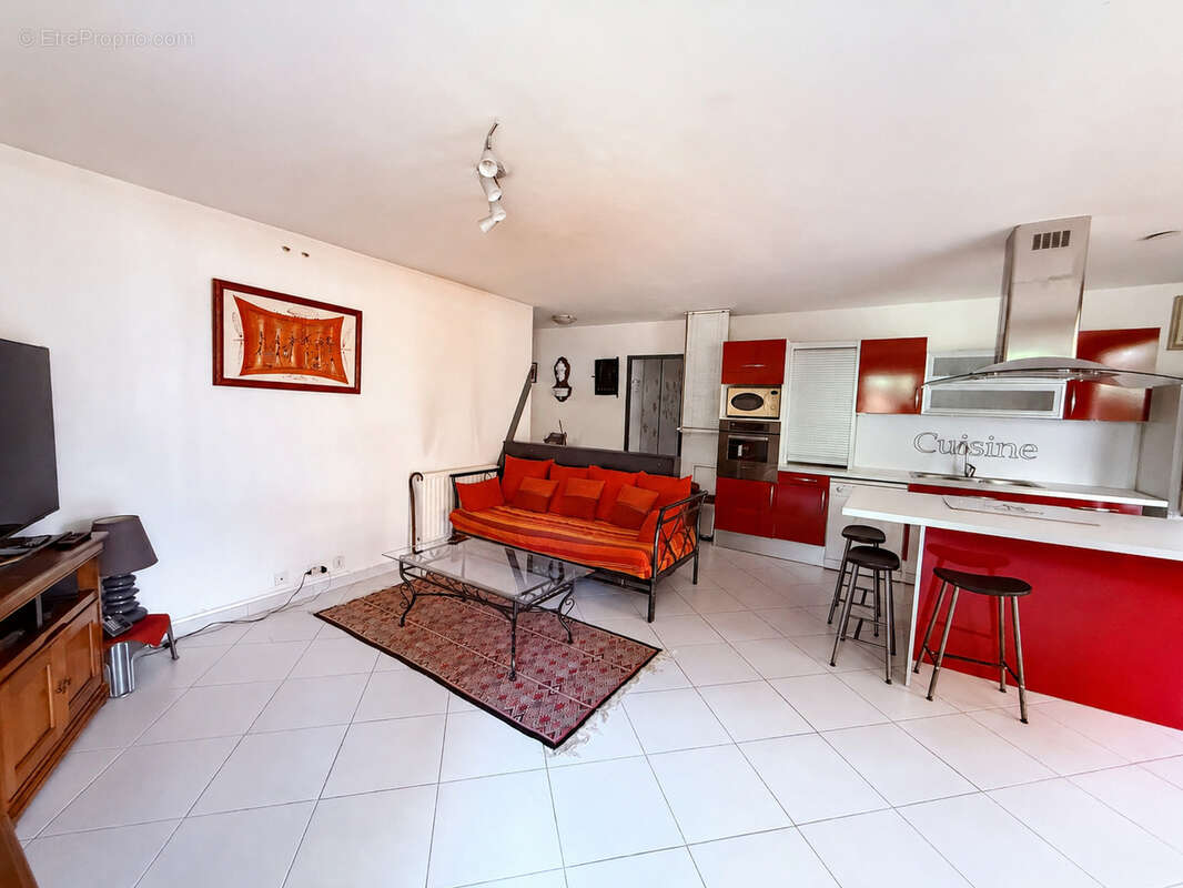 Appartement t4 avec cave - photo 4