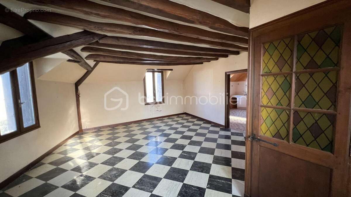 Maison ancienne à rénover — 147 m² — Buxeuil (36) — Proche Valençay - photo 2