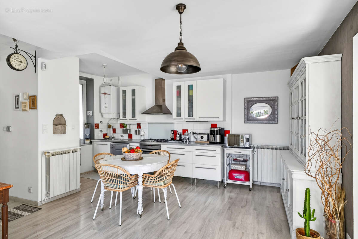 Maison à MARSEILLE-7E