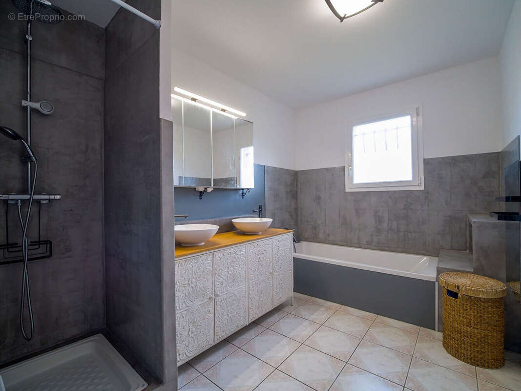 Maison à PONTENX-LES-FORGES