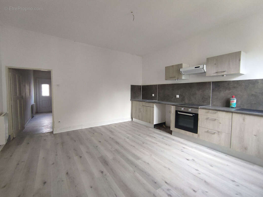 Maison à BOHAIN-EN-VERMANDOIS