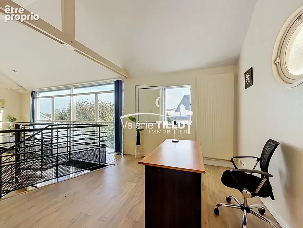 CHARTRES DE BRETAGNE - Maison d'architecte de 6 pièces - 120m² - photo 8