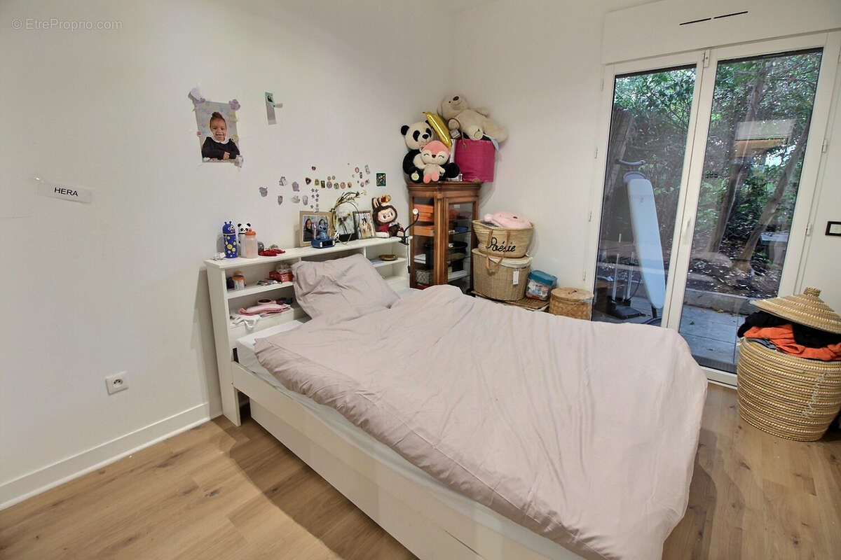 Appartement à SURESNES